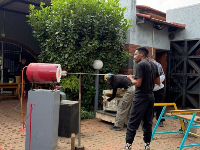 f471a702-4f3e-44bb-937a-5d80b2caaa92 f471a702-4f3e-44bb-937a-5d80b2caaa92